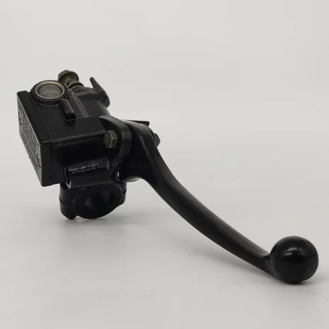 BOMBA FRENO DELANTERA GY-200